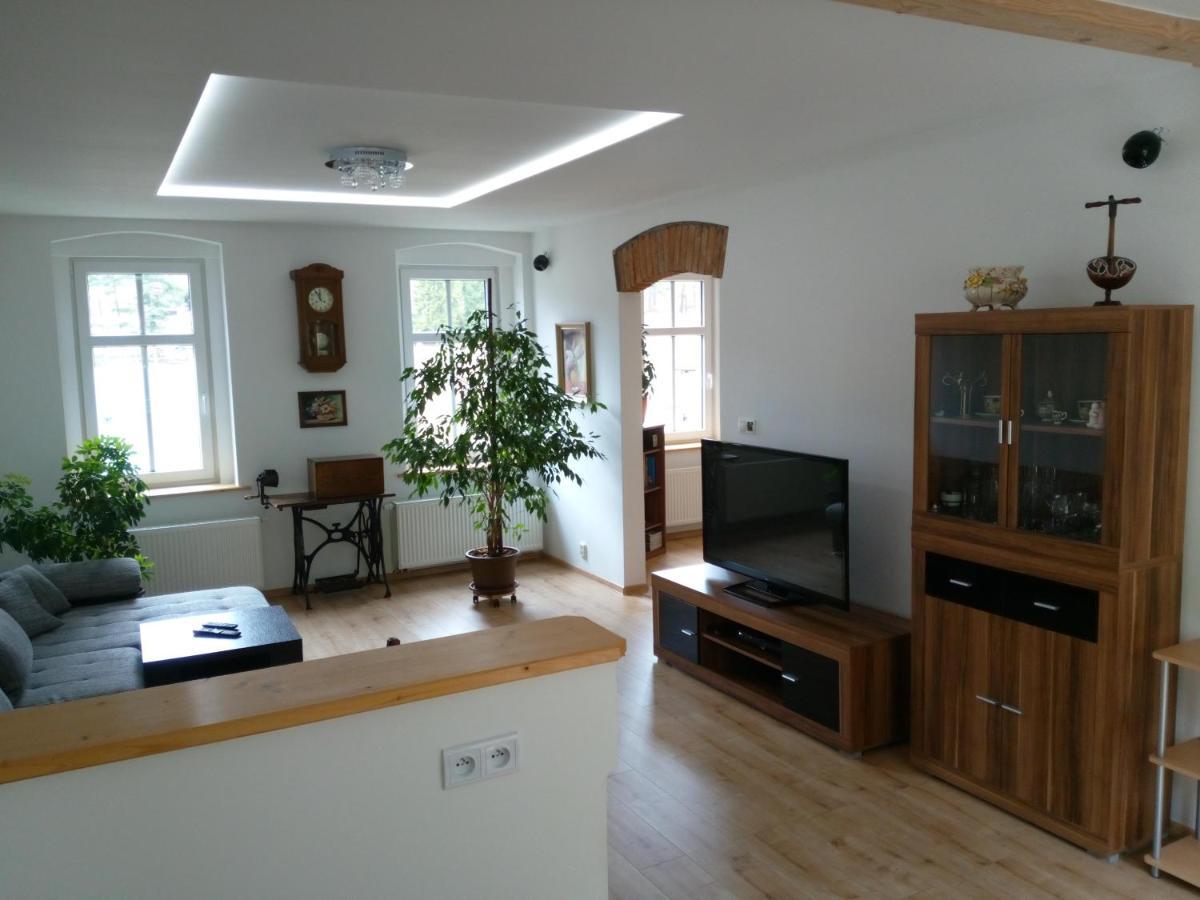 Apartman Albreit 1 야히모프 외부 사진