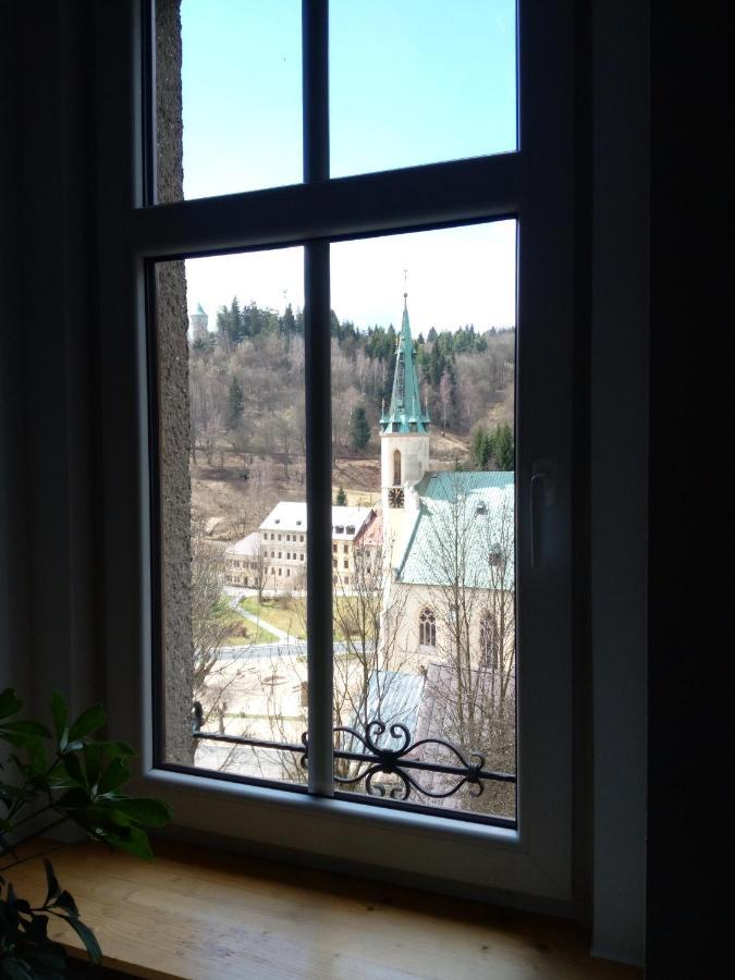 Apartman Albreit 1 야히모프 외부 사진